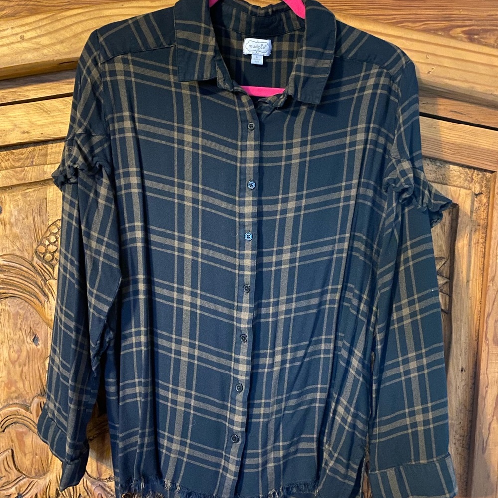 Mudpie Boutique blouse. Size Large